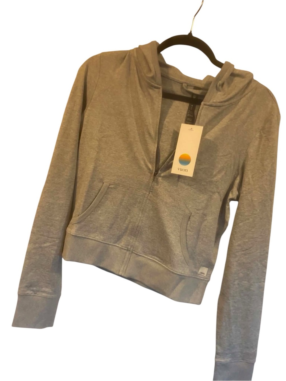 NWT Vuori Halo Mini Full Zip Hoodie PALE GREY HEATHER Size Medium
